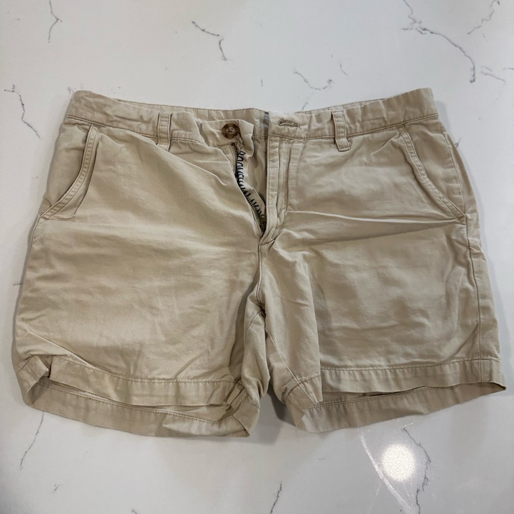 Chubbies khaki shorts